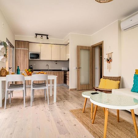 Sunny Brand New 2-Bedroom Apt - 500M From Praia Da Rocha With Ac And Pool! Portimão Exteriör bild