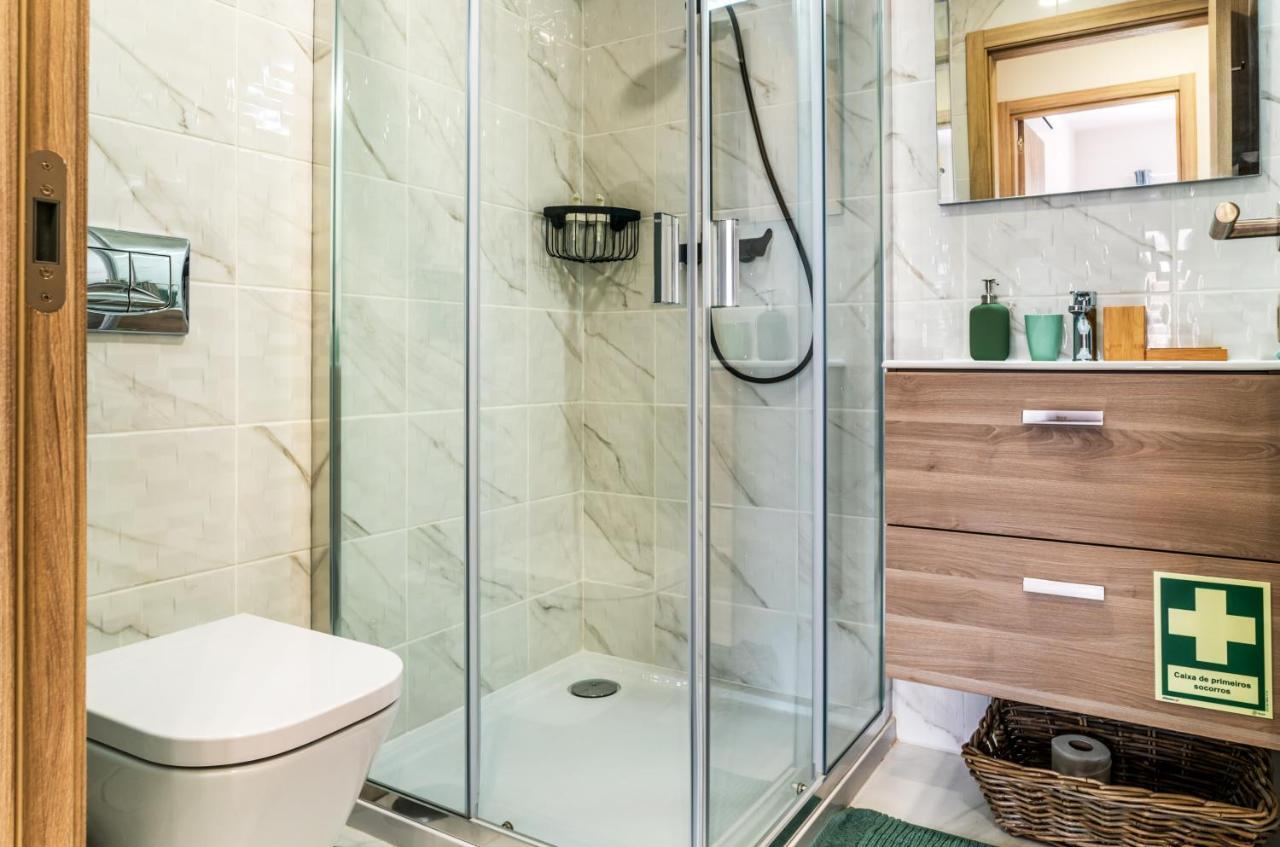 Sunny Brand New 2-Bedroom Apt - 500M From Praia Da Rocha With Ac And Pool! Portimão Exteriör bild