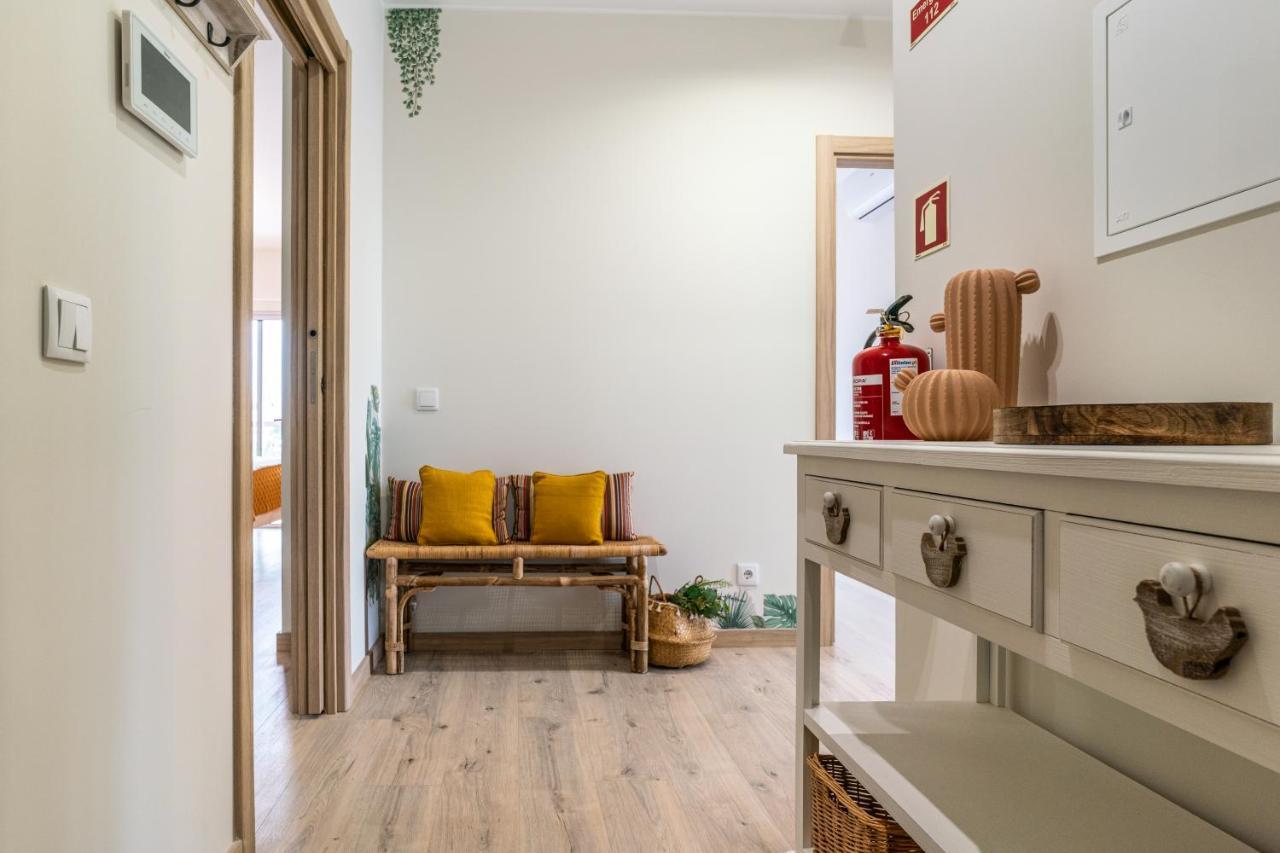 Sunny Brand New 2-Bedroom Apt - 500M From Praia Da Rocha With Ac And Pool! Portimão Exteriör bild