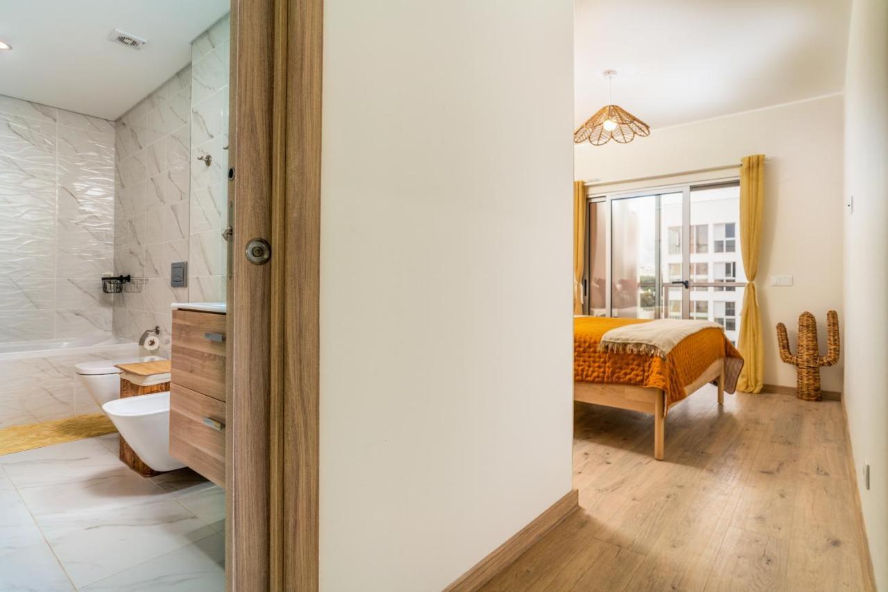 Sunny Brand New 2-Bedroom Apt - 500M From Praia Da Rocha With Ac And Pool! Portimão Exteriör bild